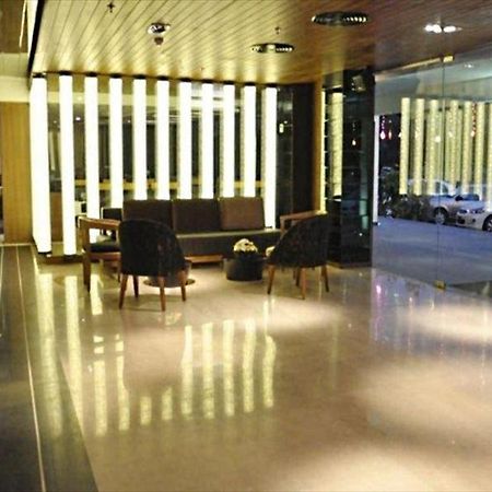 Hotel Gk International Чандігарх Екстер'єр фото